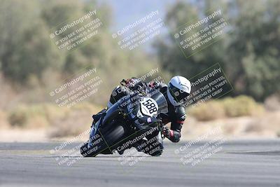 media/Nov-01-2025-CVMA (Sat) [[fc0f7531b8]]/Race 4-500-400-350 Supersport/